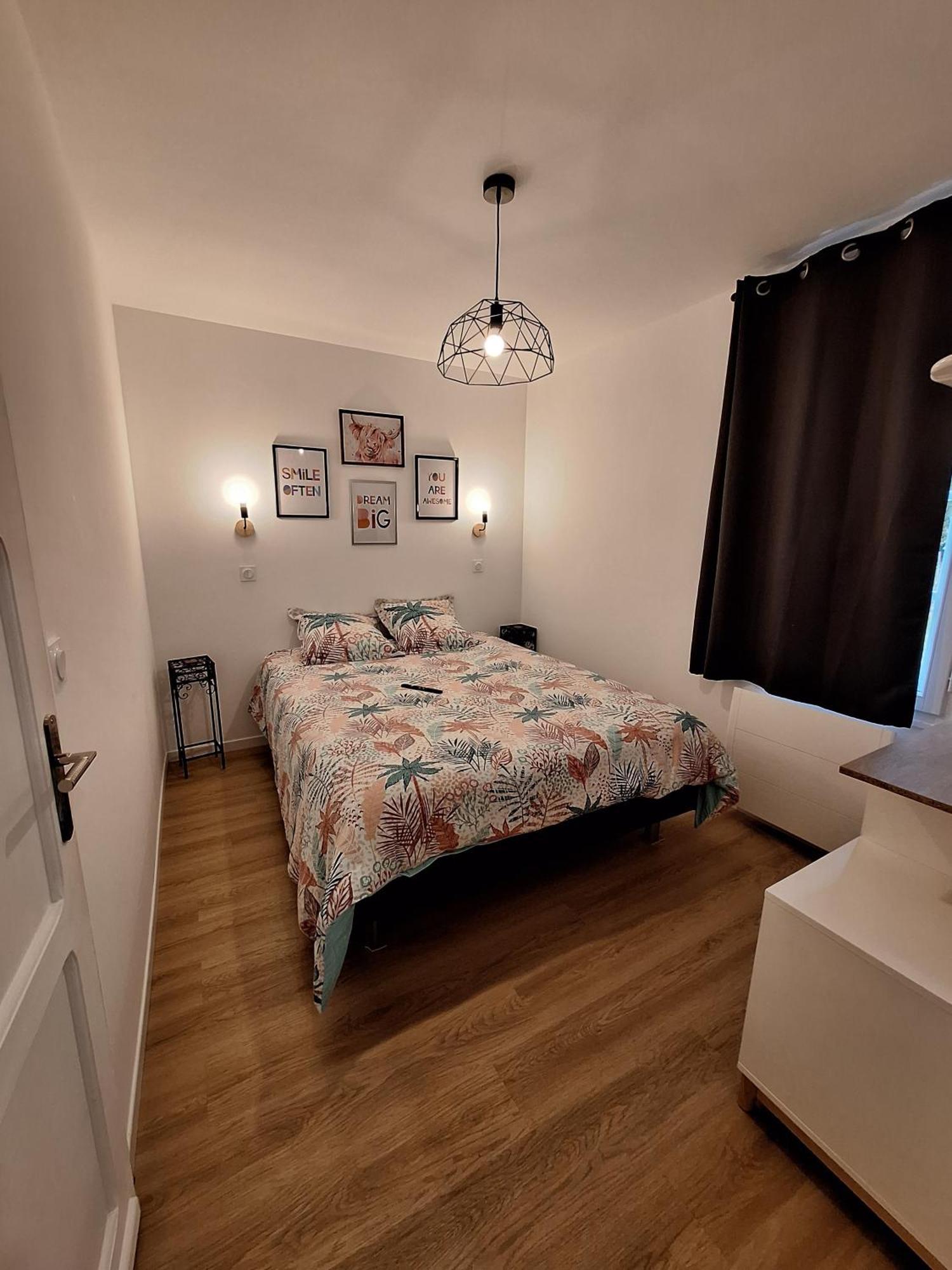 La Pinede Du Cheou, Piscine, Logement Independant, Parking, Draps, Wifi Fibre Mimizan-Plage エクステリア 写真